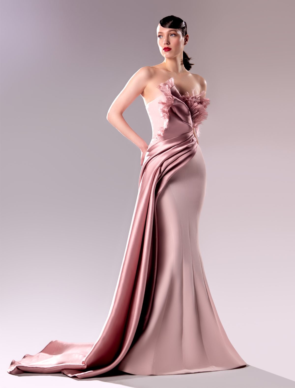 Mermaid Pink Dress with Flowing Piqué Draping