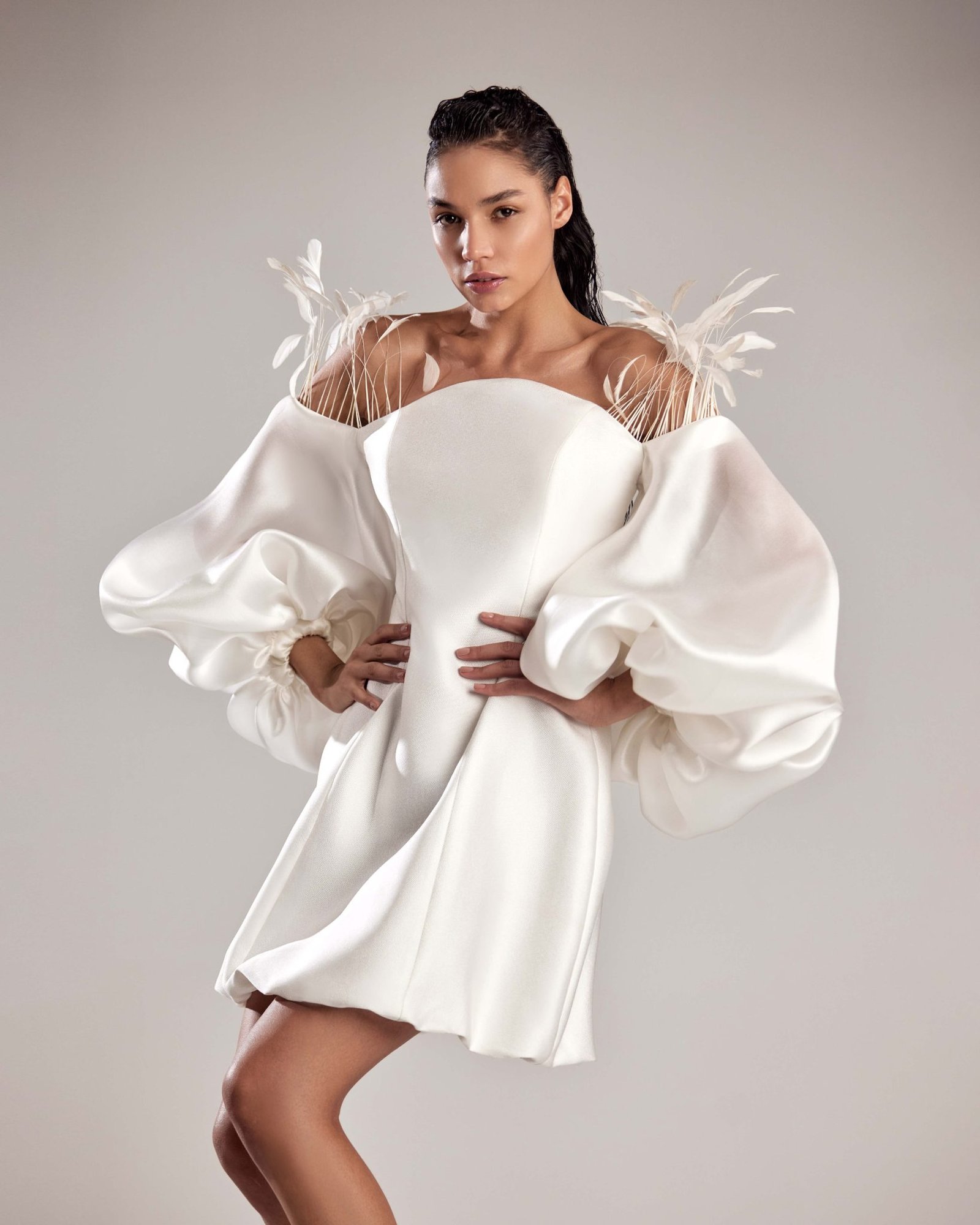 Elegant White Mikado Piqué Dress with Feathered Organza Sleeves