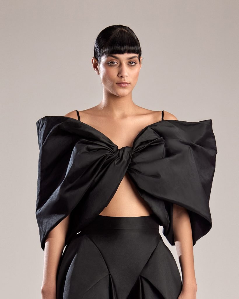 Luxurious Black Taffeta Top with Oversized Bow Design 