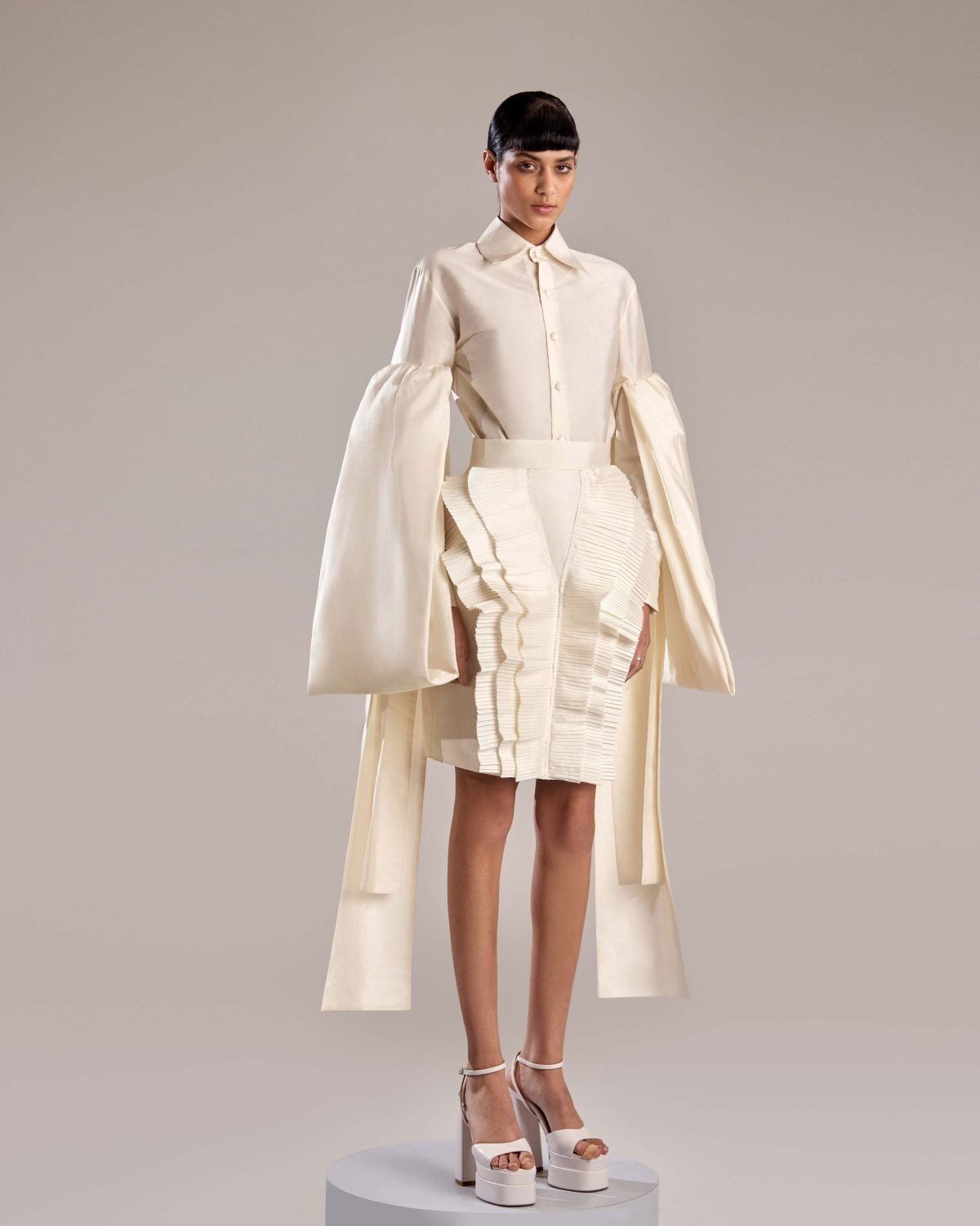 Luxurious White Taffeta Top with Unique Long-Sleeve Drapes