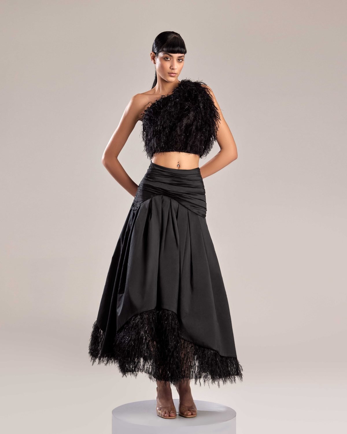Black Feathered Fabric One-Shoulder Top for Bold Elegance