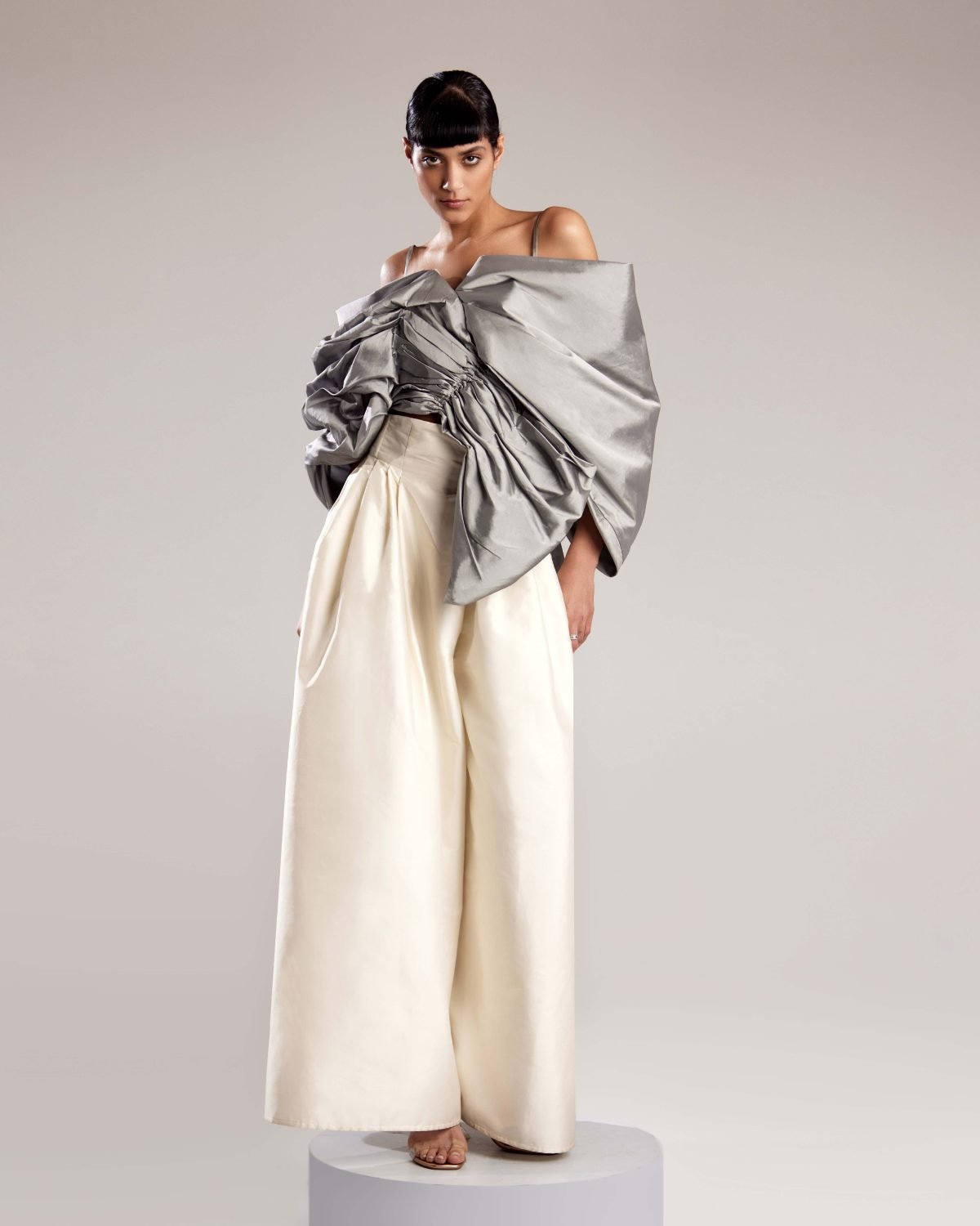 Elegant High-Waisted Pleated White Taffeta Jupe-Culotte