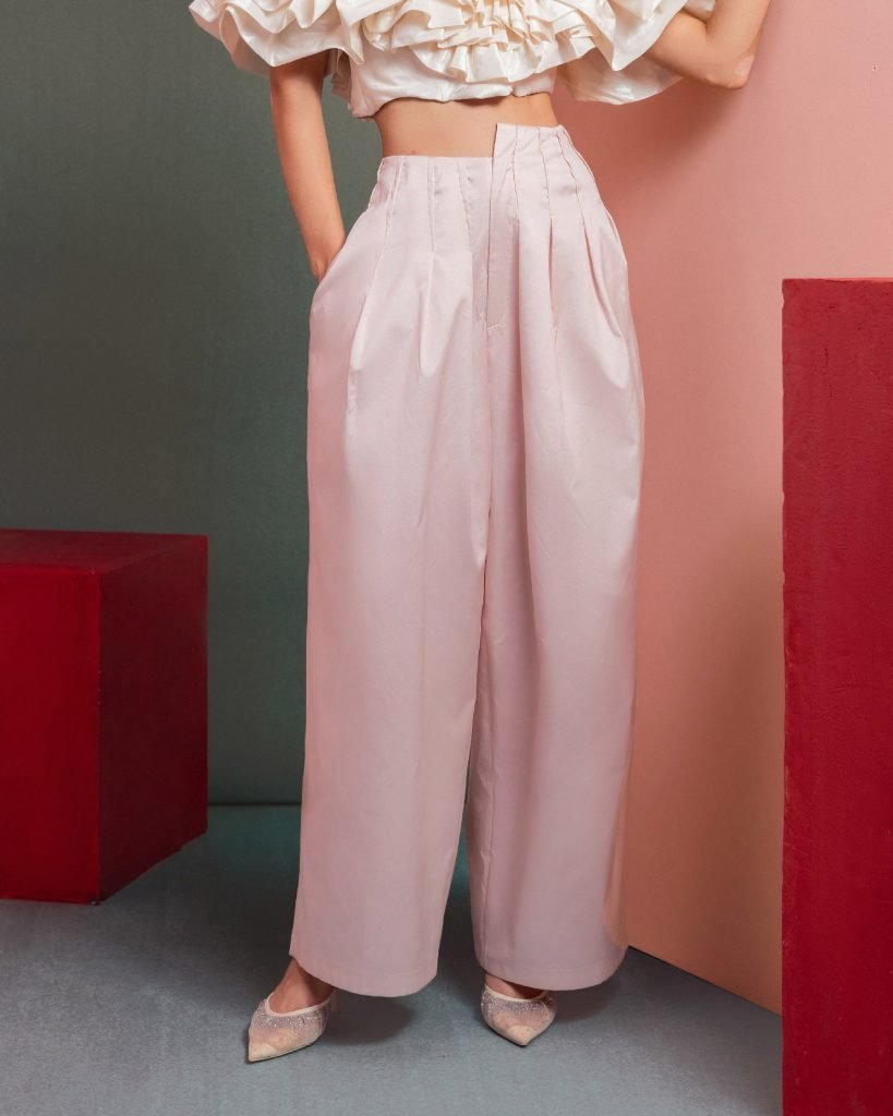 High-Waisted Wide-Leg Pants 