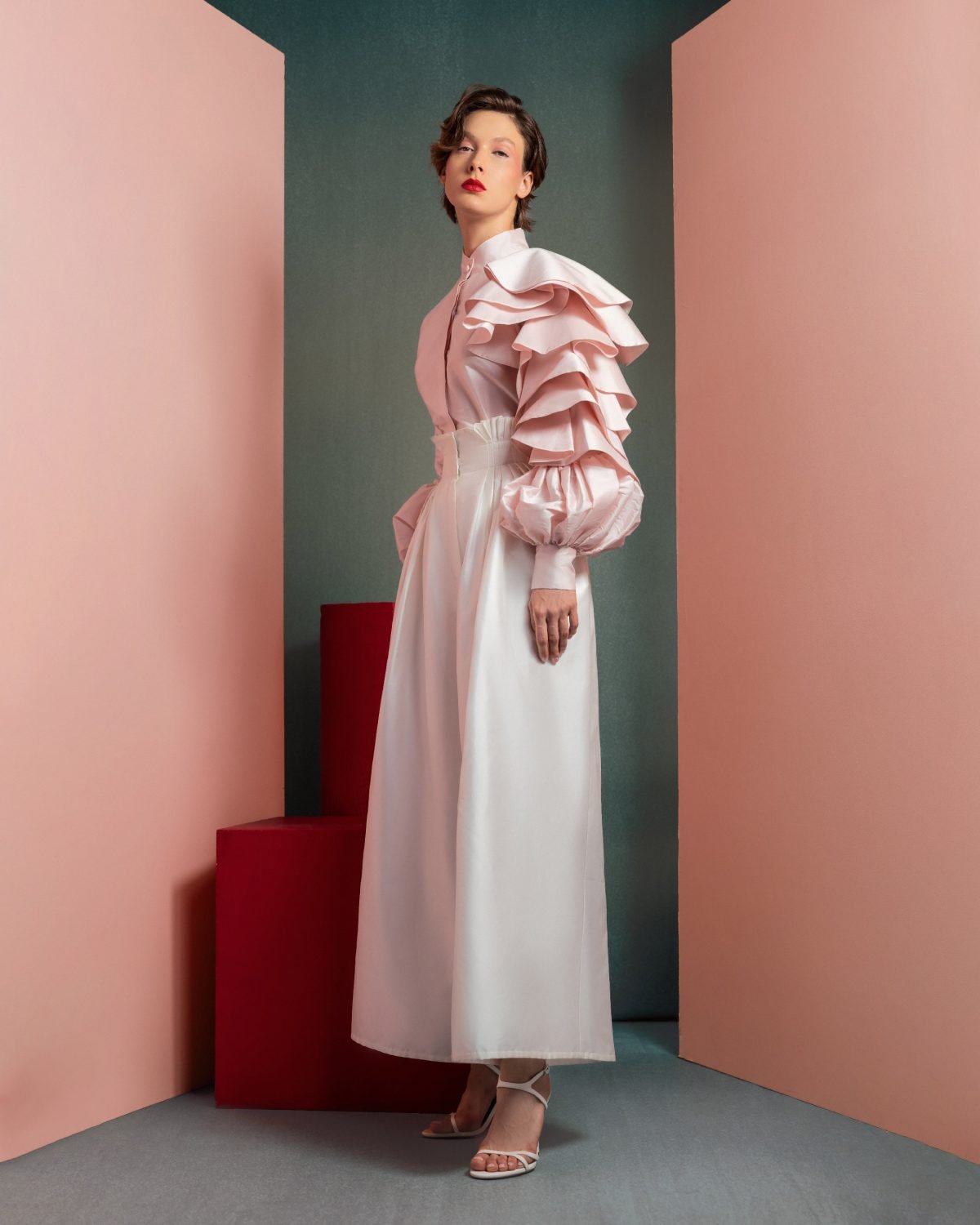 Ruffled Sleeves Taffeta Blouse in Soft Pink
