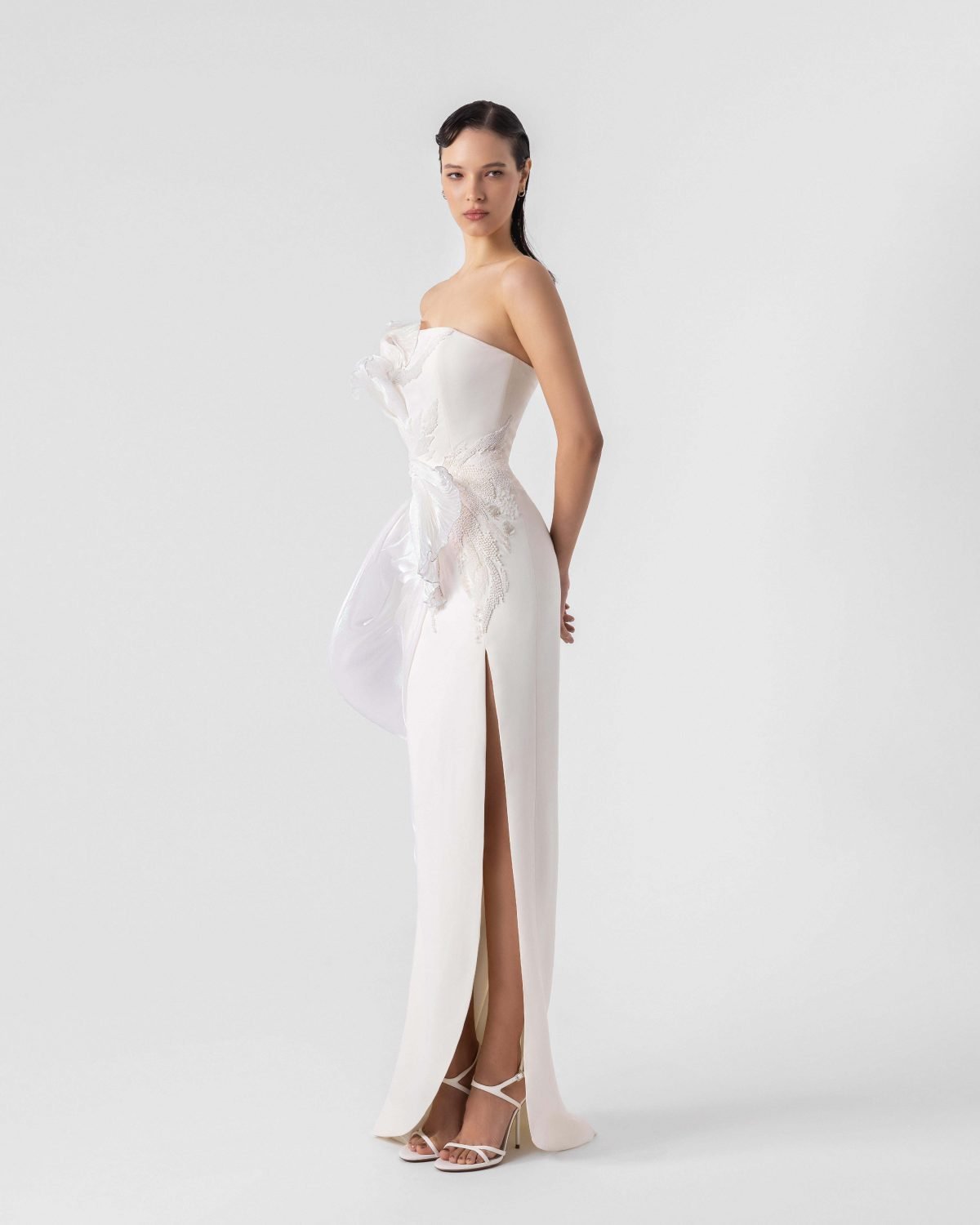 Cascading 3D Holographic Peplum Pearly Off-White Evening Dress