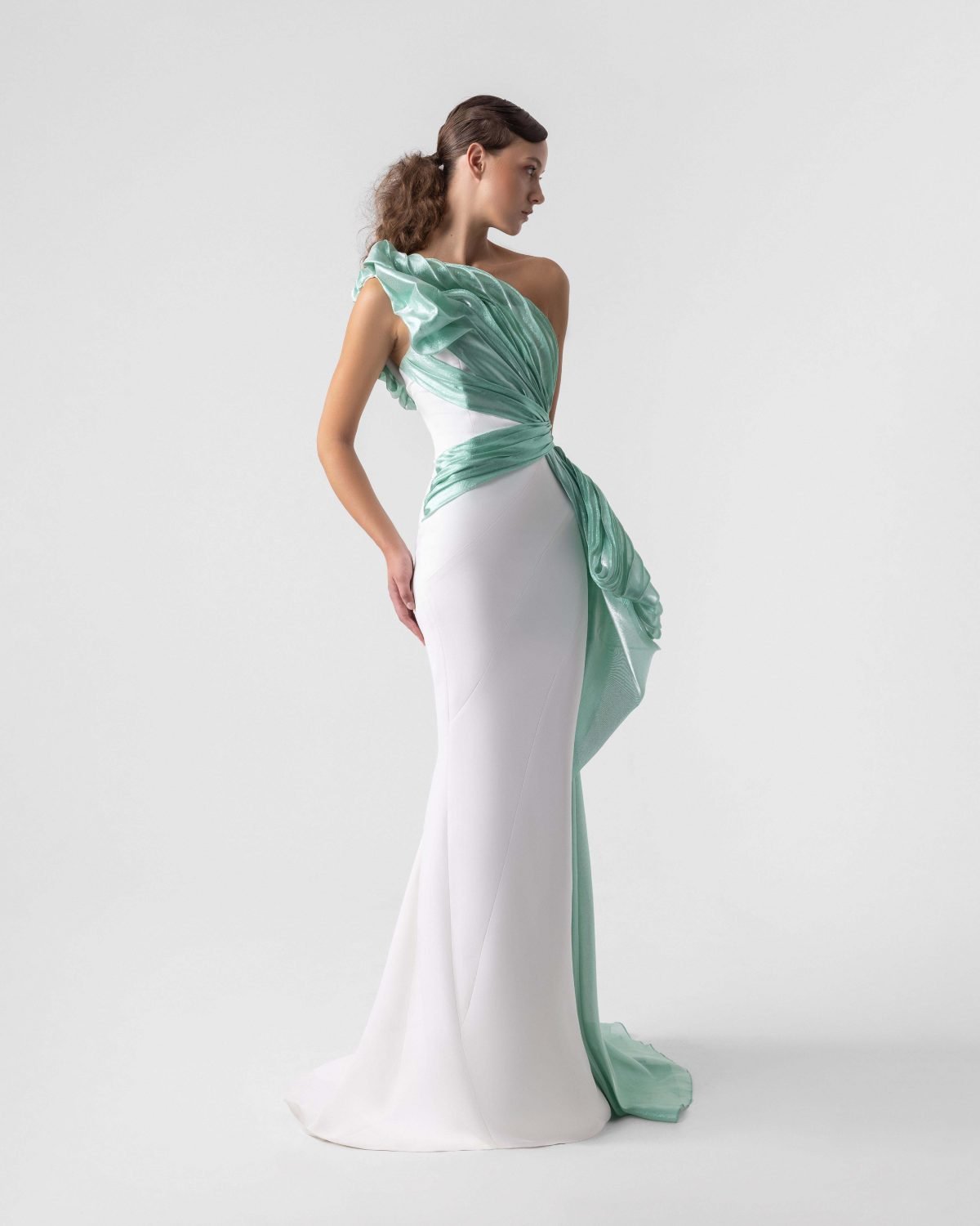 Exquisite Flared Off-White Dress with Mint Shimmering Drapery