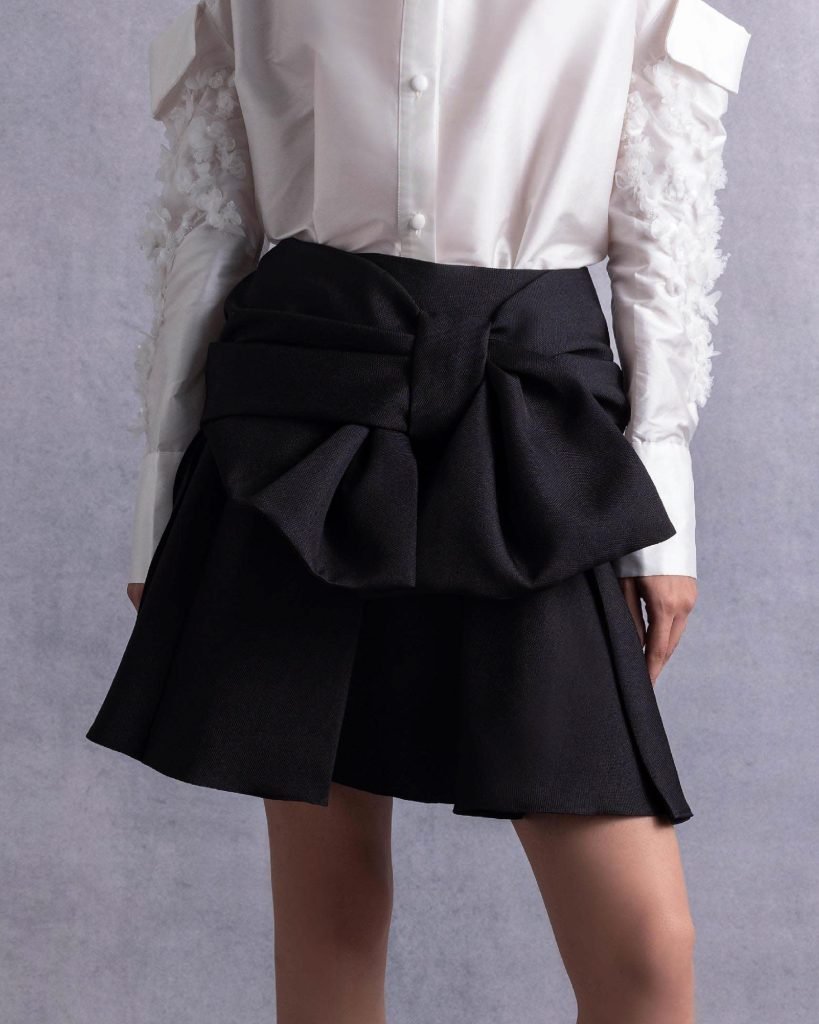 Elegant Bow Design Black Piqué Skirt 