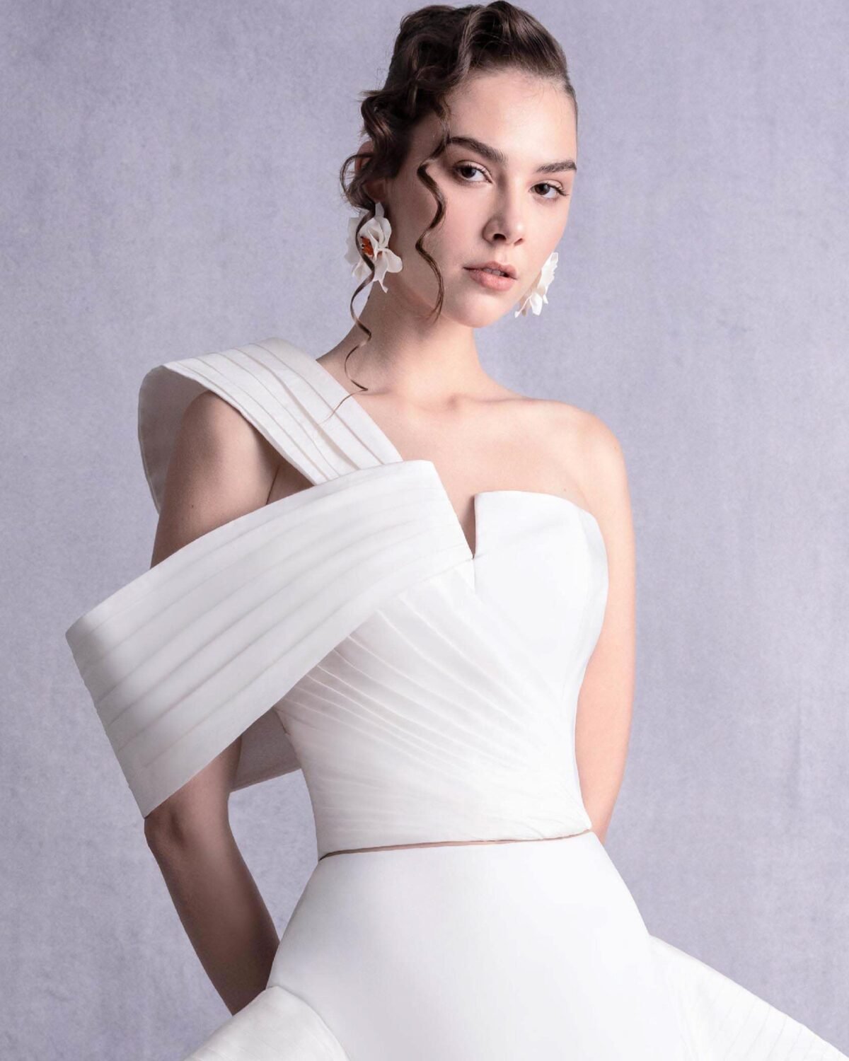 Sculptural Pleated Off-Shoulder Asymmetric Taffeta Top with