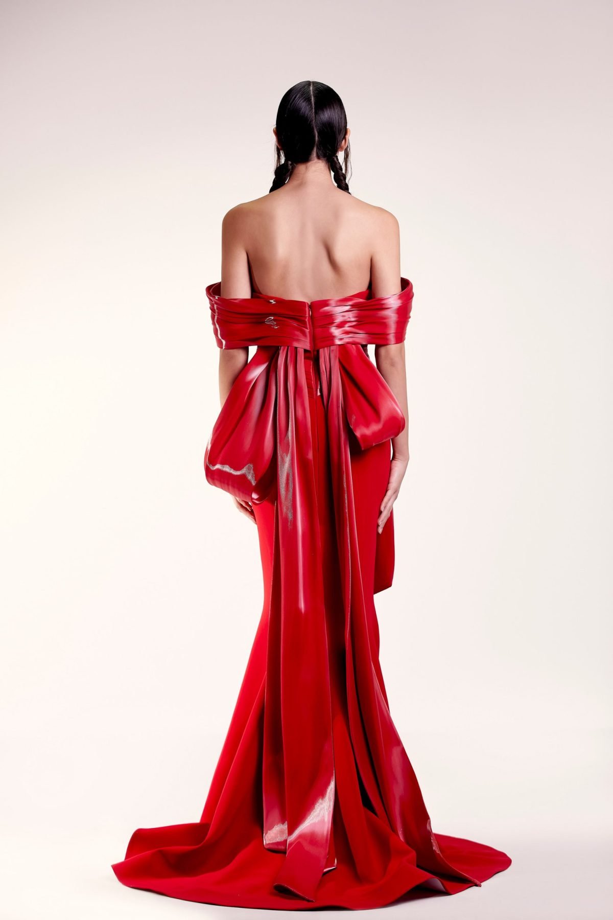 Off Shoulder and Back Bow Tie Dress