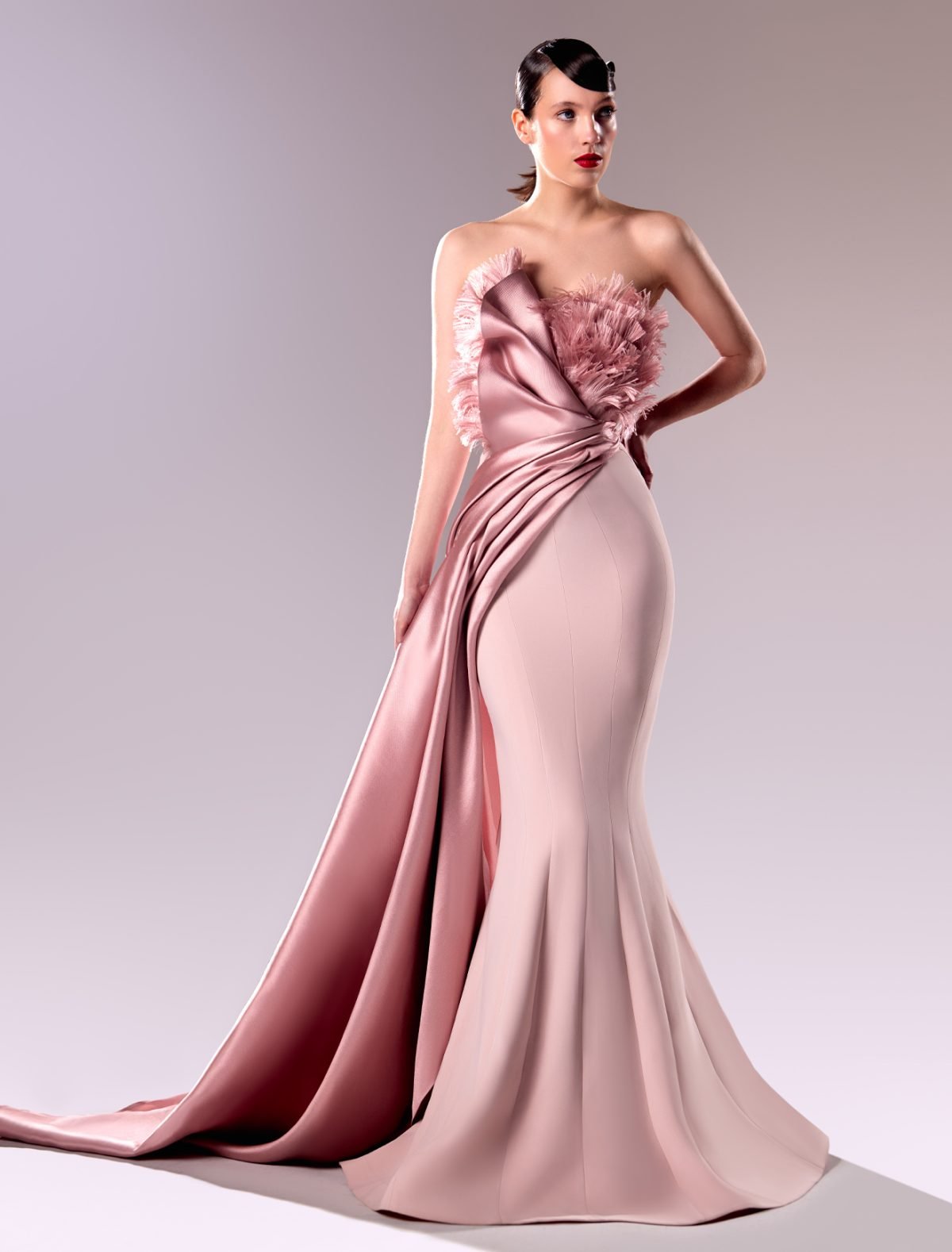 Mermaid Pink Dress with Flowing Piqué Draping