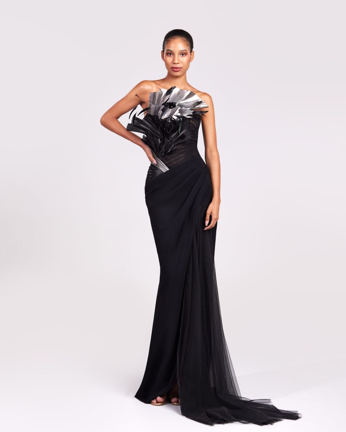 Enchanting Feathered Neckline Black Metallic Dress