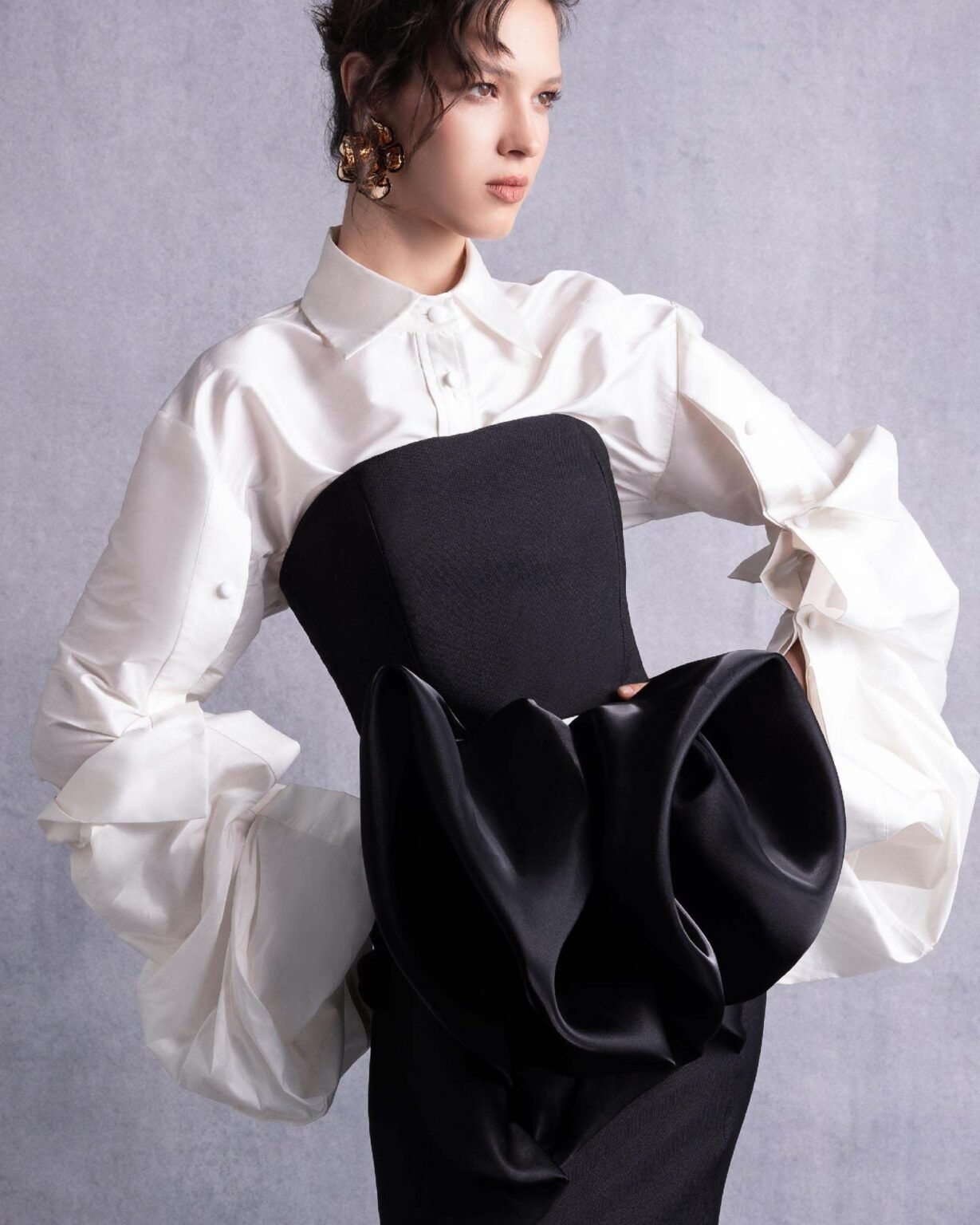 Exaggerated Sleeves Off-White Taffeta Blouse