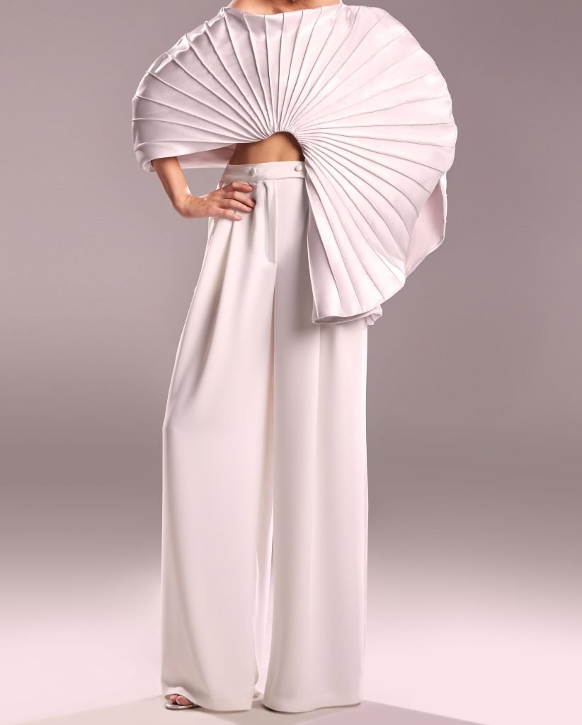 Flared White Crepe Pants 