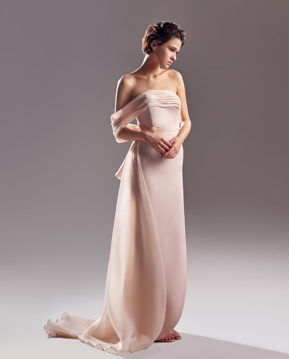 Shimmery Back Bow Tie Peach Long Dress: An Epitome of Elegance