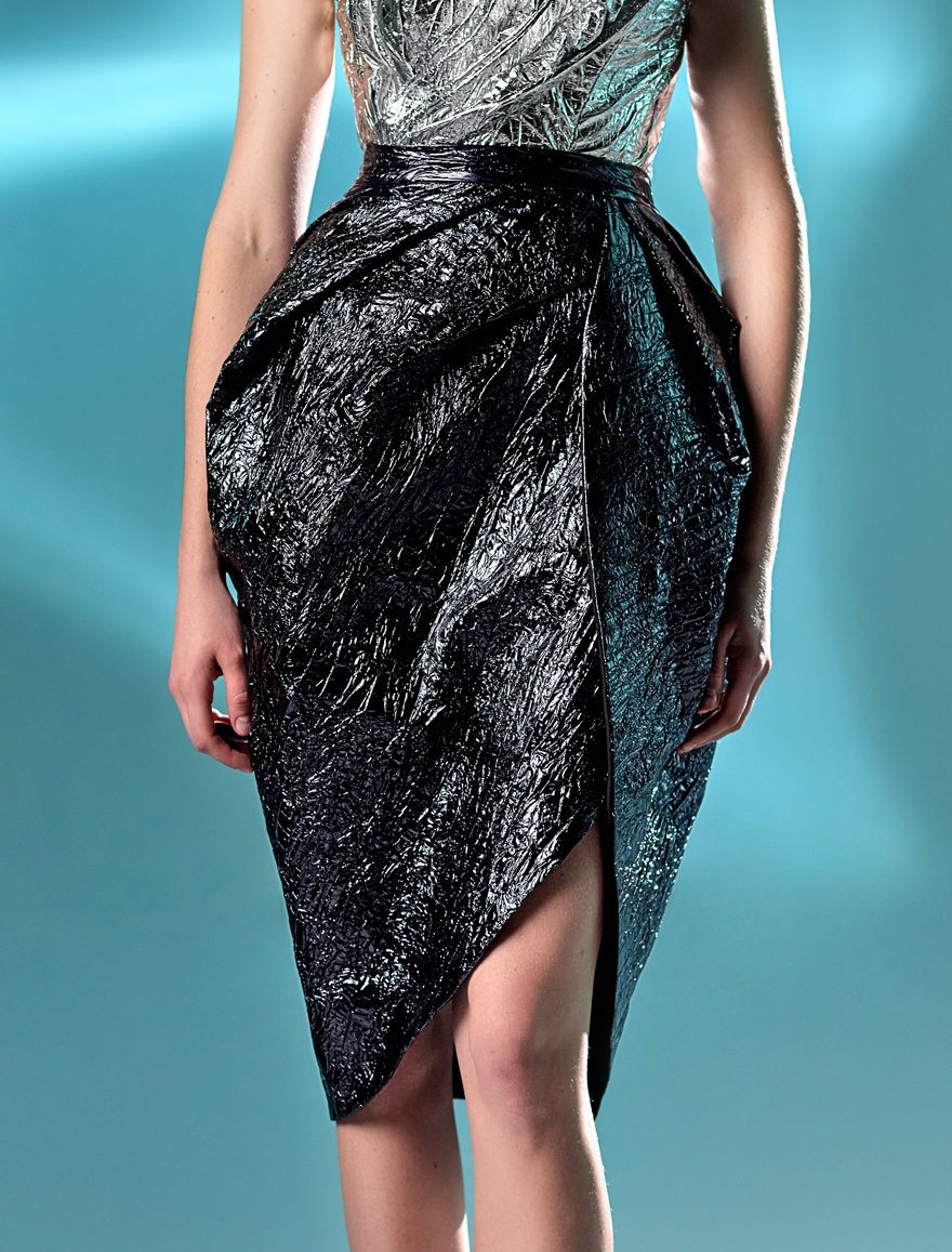 Glossy Crinkled Black Skirt