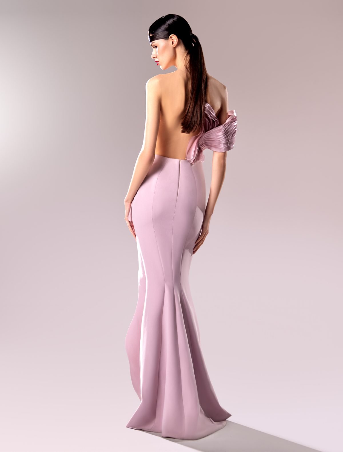 Elegant Organdie and Crepe Pink Dress: Modern Sophistication meets Timeless Charm