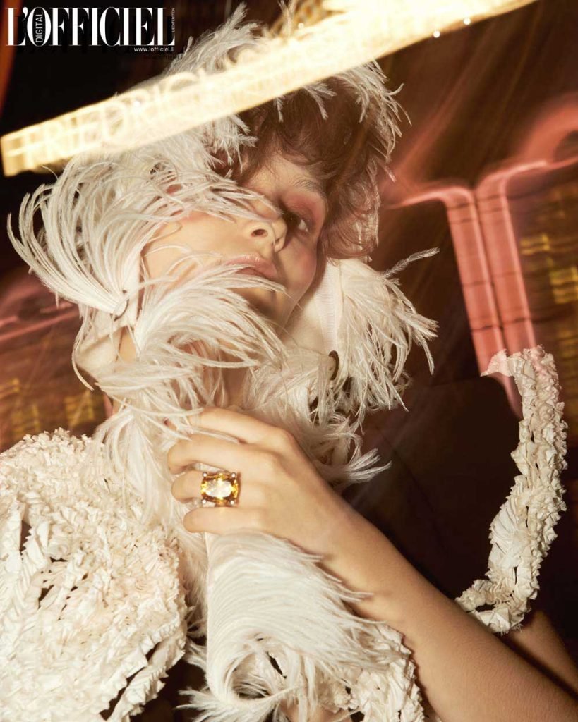 Editorial L'Officiel