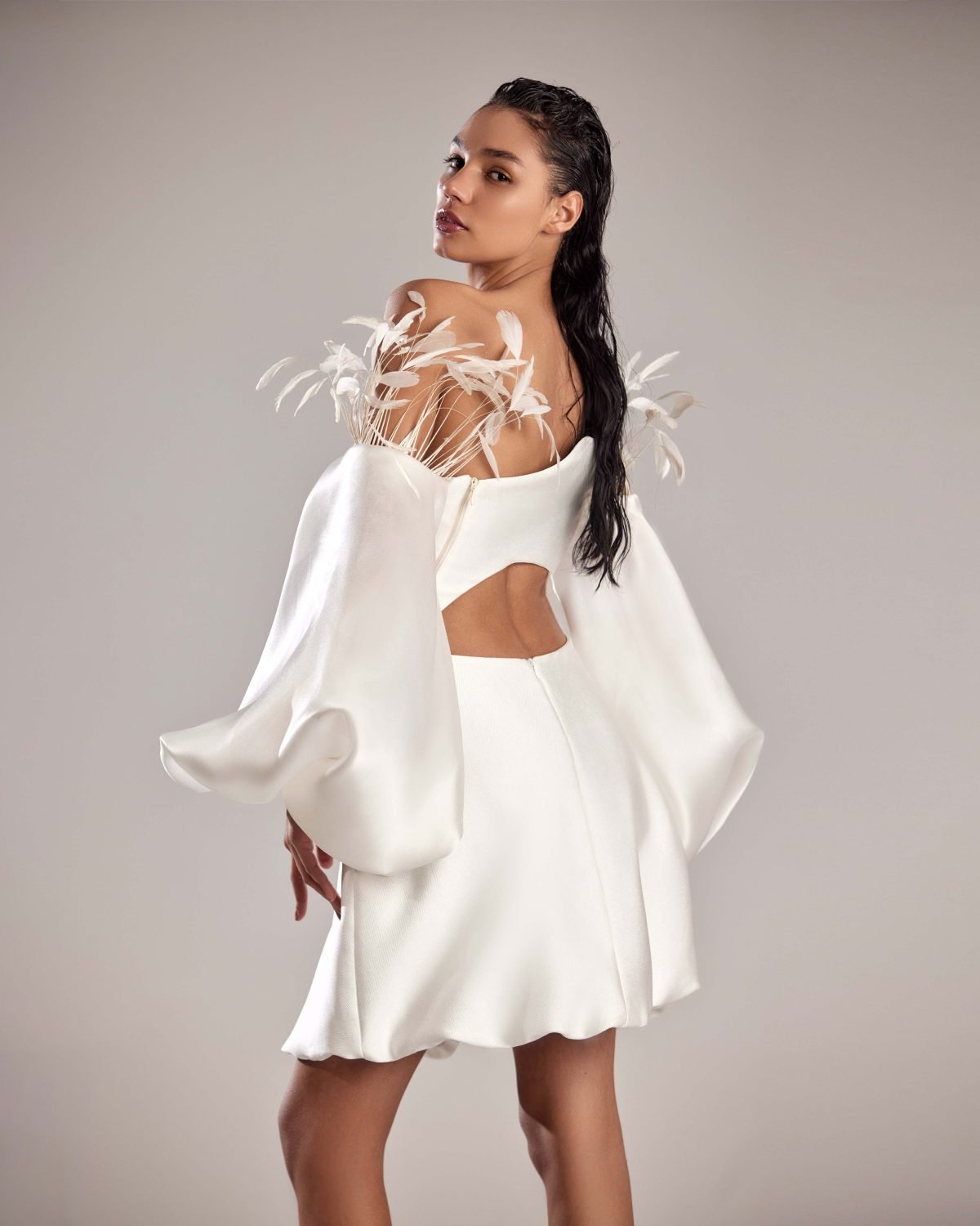 Elegant White Mikado Piqué Dress with Feathered Organza Sleeves