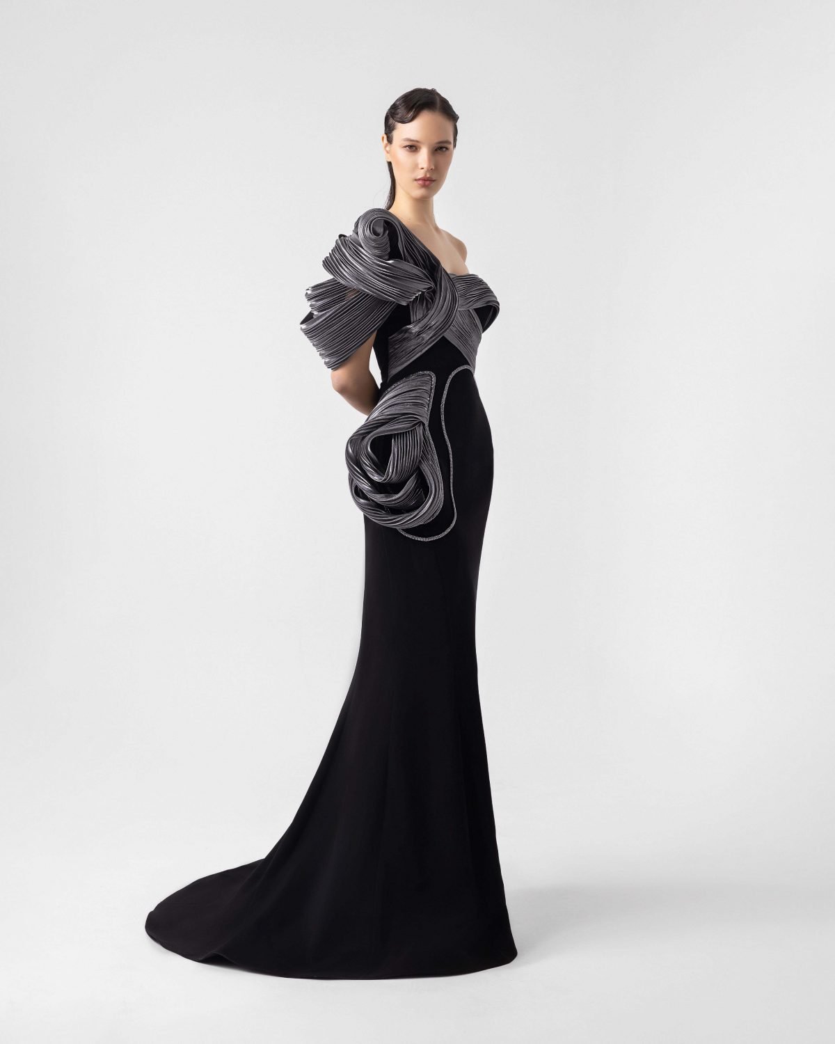 Sculptural Ribbed Silver and Black Mermaid One-Shoulder Dress