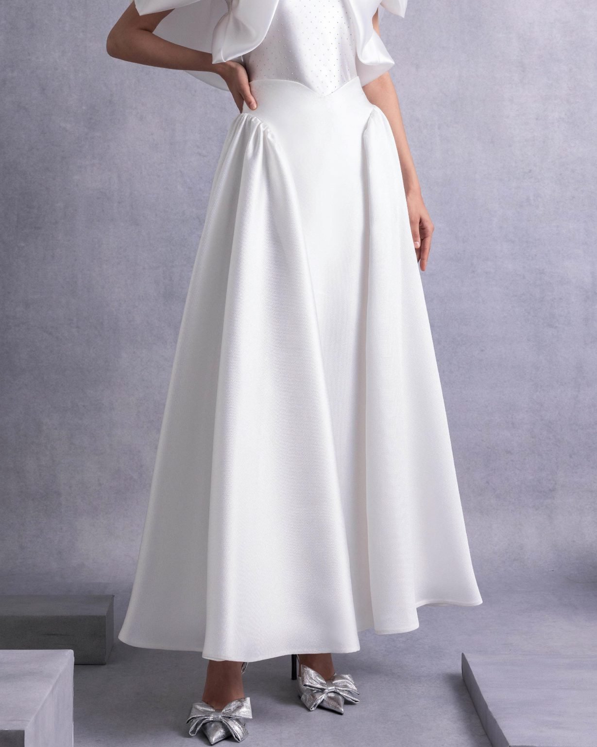 High-Waisted Off-White Flared Piqué Midi Skirt