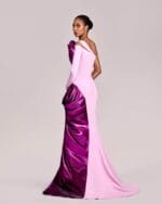 Timeless Mermaid Gown with a Modern Twist - Image 2