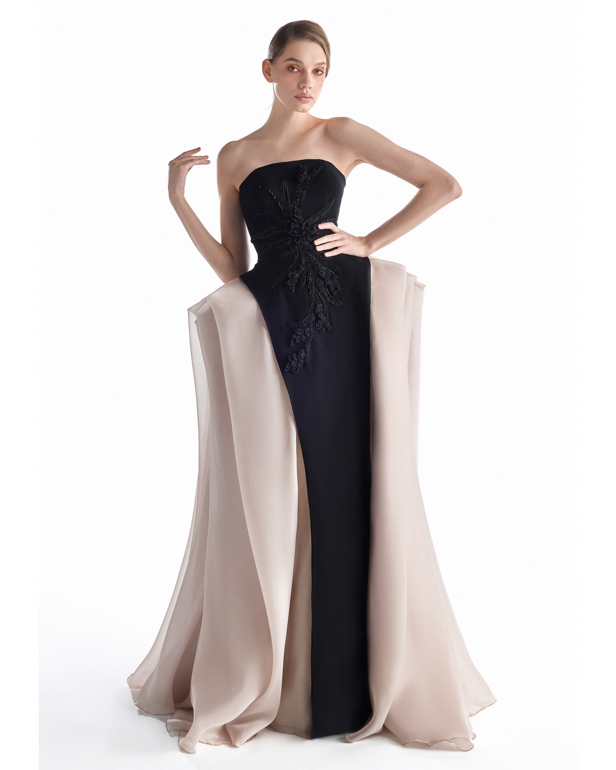 Obsidian Screen Column Gown