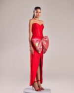 Stunning Red Mikado Piqué Skirt with Iridescent Bow - Image 3