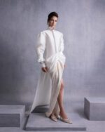 Open-Back Sweeping Train Taffeta Blouse - Image 3