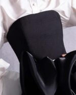 كورسيه أسود بسيط بنسيج بيكيه