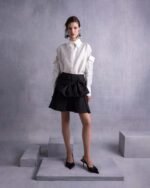 Elegant Bow Design Black Piqué Skirt - Image 2